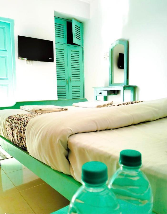The Turquoiise House Hotel Morjim Exterior photo